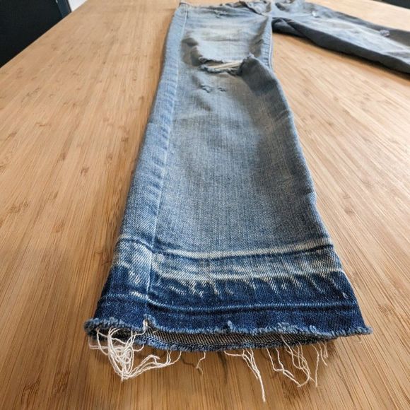 DYNDNM Size 28 Kate Model Jeans with distressed knees and hem Medium Wash - Picture 4 of 10
